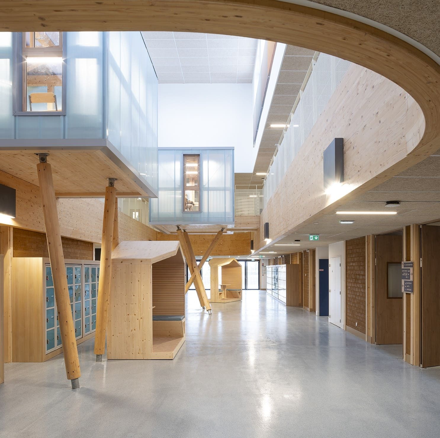 Collège Claude Lorius BETHONCOURT - Image 1